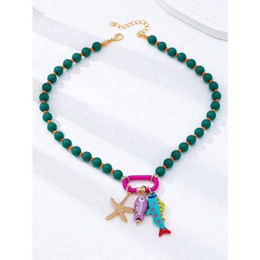 Beaded fishโnecklace N2093